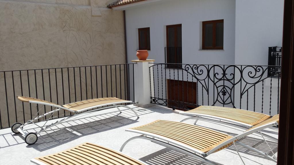 Casa Rabat Hotel Huertas Luaran gambar