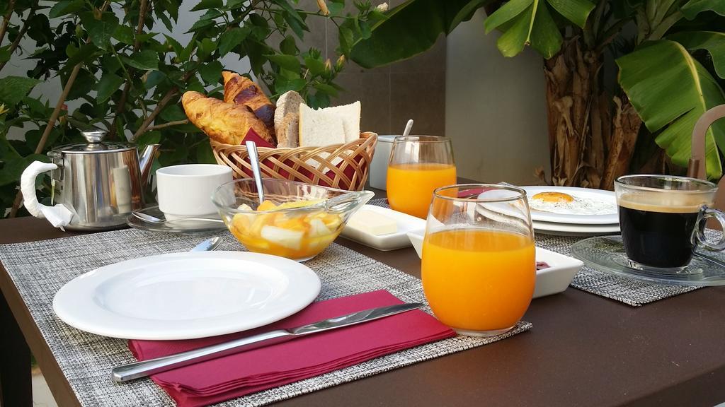 Casa Rabat Hotel Huertas Luaran gambar